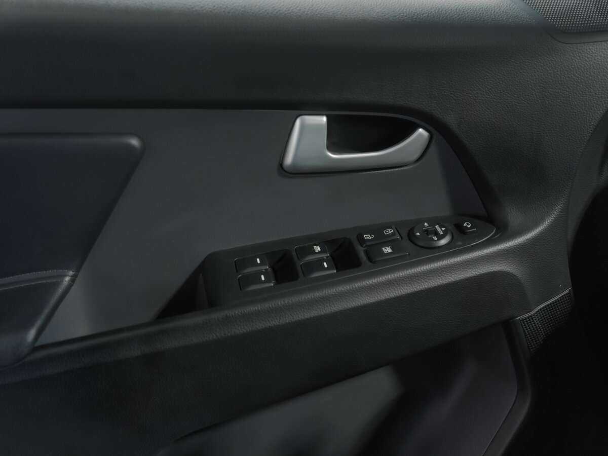 Купить Kia Sportage с пробегом. Фото: #12