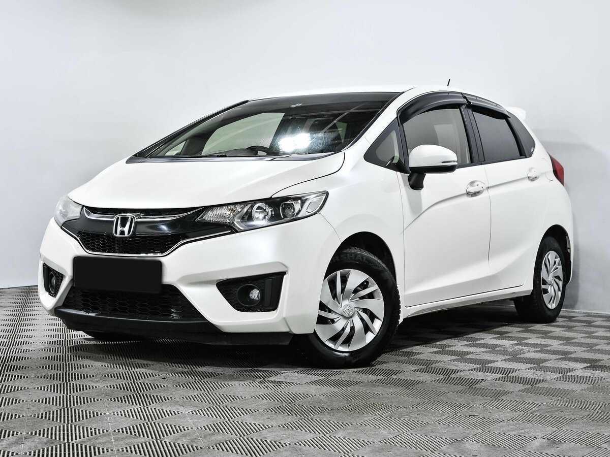 Купить Honda Fit с пробегом. Посмотреть фото