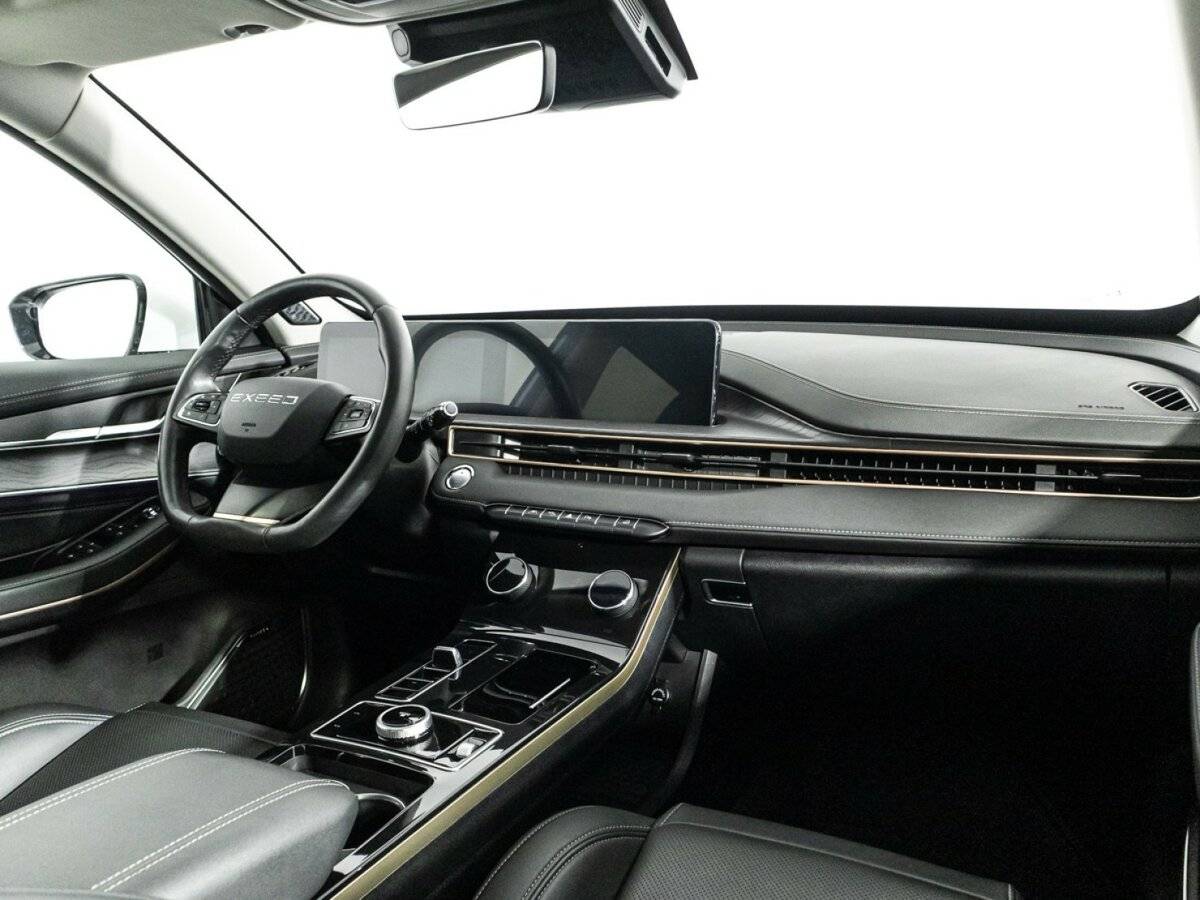 Купить EXEED LX с пробегом. Фото: #8