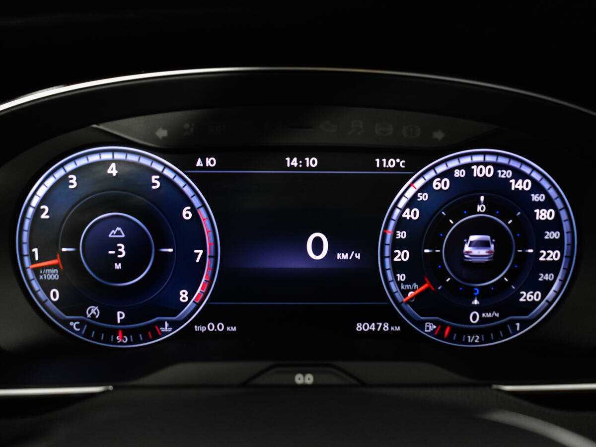 Купить Volkswagen Passat с пробегом. Фото: #10