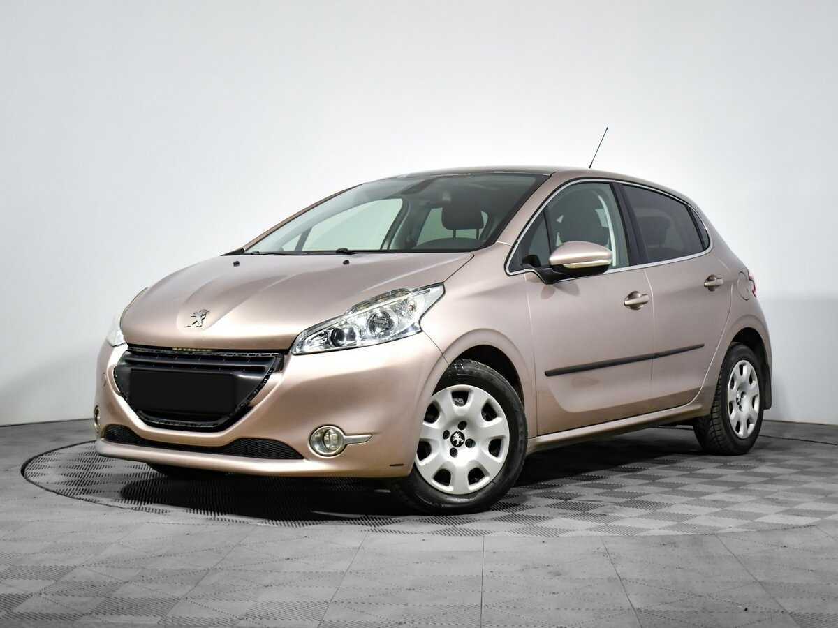 Купить Peugeot 208 с пробегом. Посмотреть фото