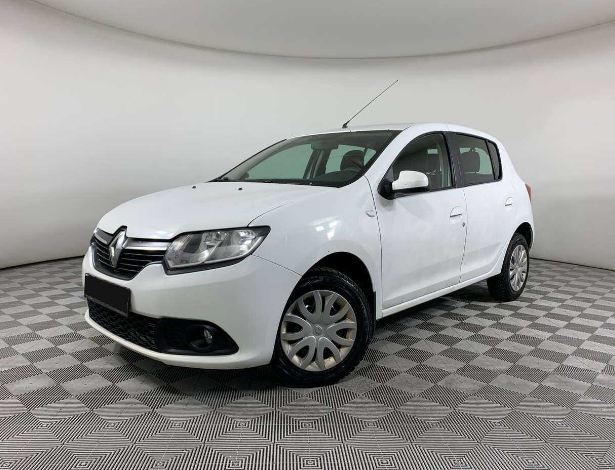 Купить Renault Sandero с пробегом. Посмотреть фото