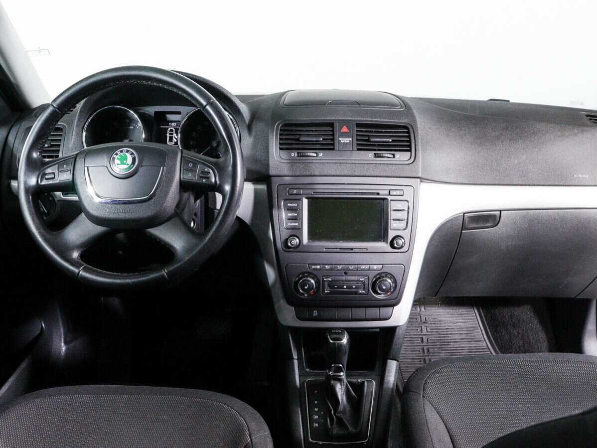 Купить Skoda Yeti с пробегом. Фото: #11