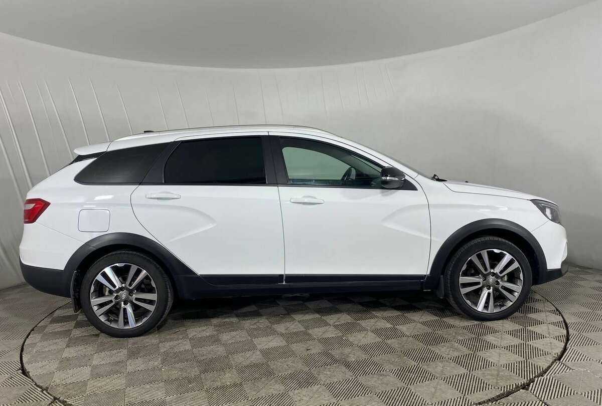 Купить Lada (ВАЗ) Vesta с пробегом. Фото: #3