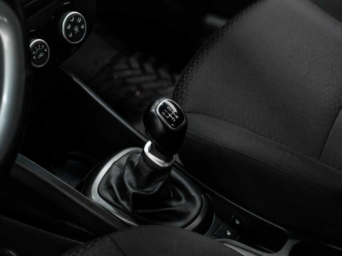 Купить Kia Rio с пробегом. Фото: #15