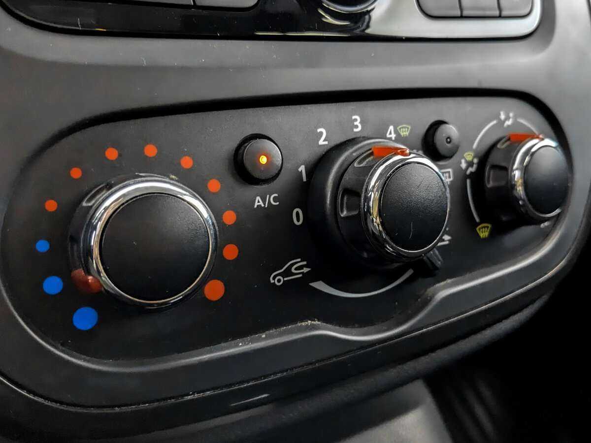 Купить Renault Kaptur с пробегом. Фото: #22