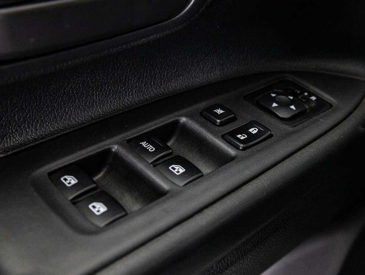 Купить Mitsubishi Outlander с пробегом. Фото: #13