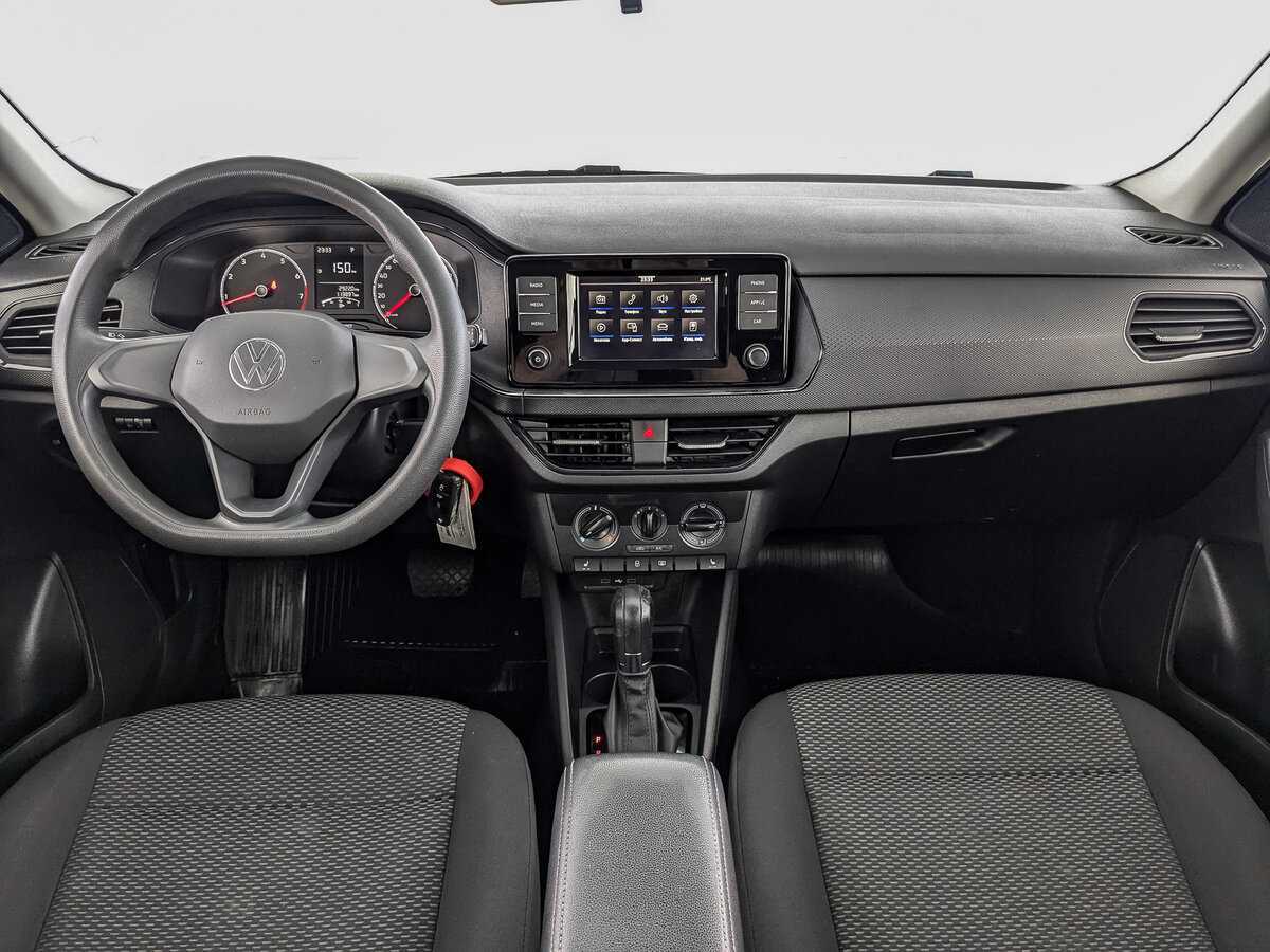 Купить Volkswagen Polo с пробегом. Фото: #11