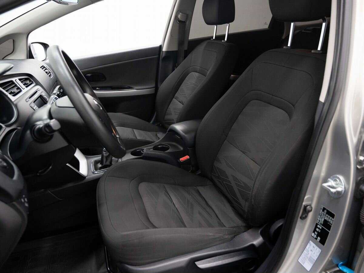 Купить Kia Ceed с пробегом. Фото: #7
