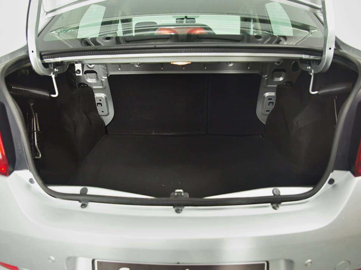 Купить Renault Logan с пробегом. Фото: #17