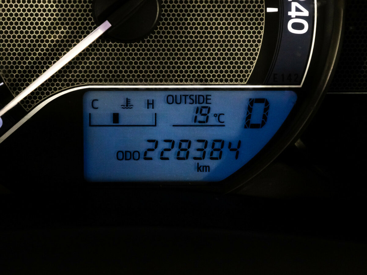 Купить Toyota Corolla с пробегом. Фото: #10