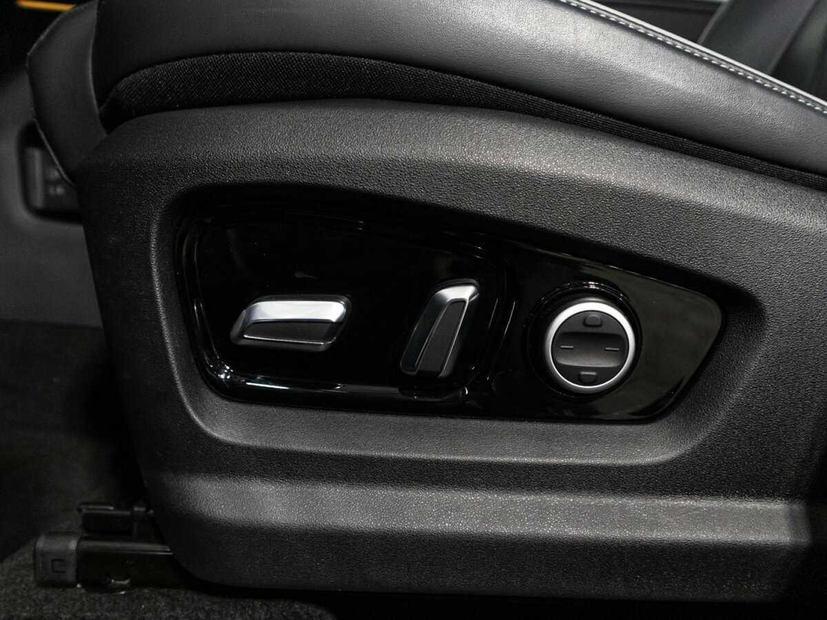 Купить Jaecoo J7 с пробегом. Фото: #16