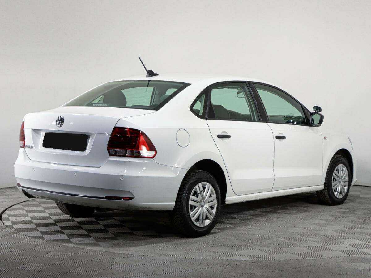 Купить Volkswagen Polo с пробегом. Фото: #4
