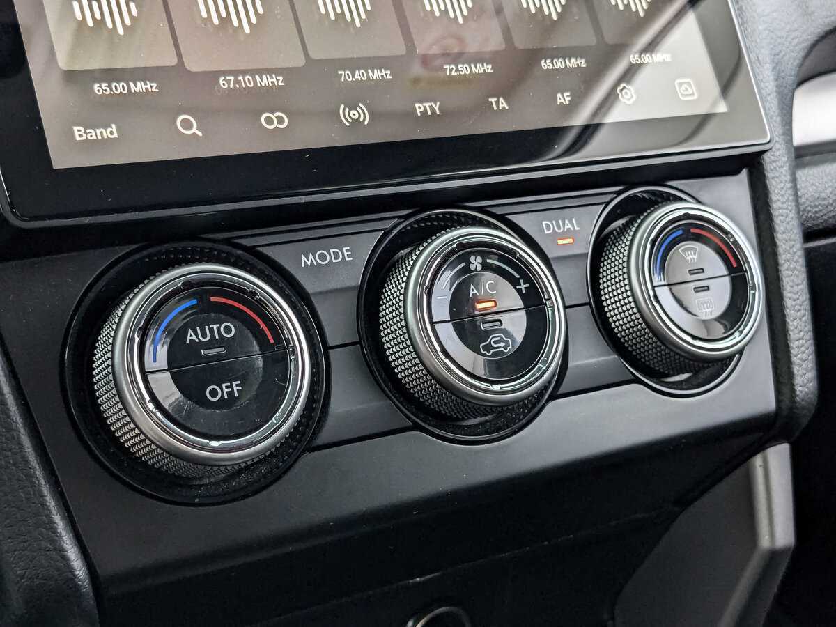 Купить Subaru Forester с пробегом. Фото: #15