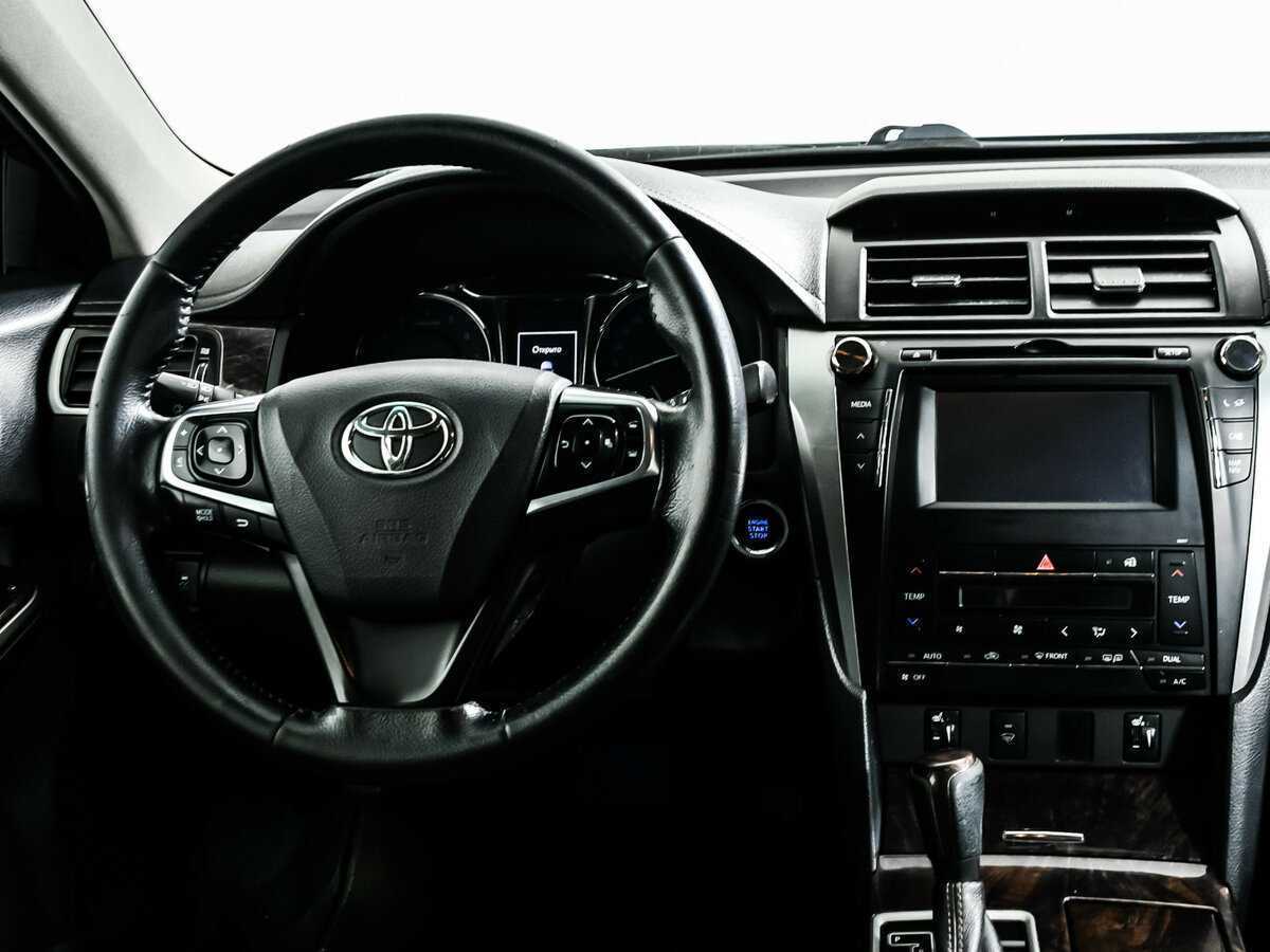 Купить Toyota Camry с пробегом. Фото: #10