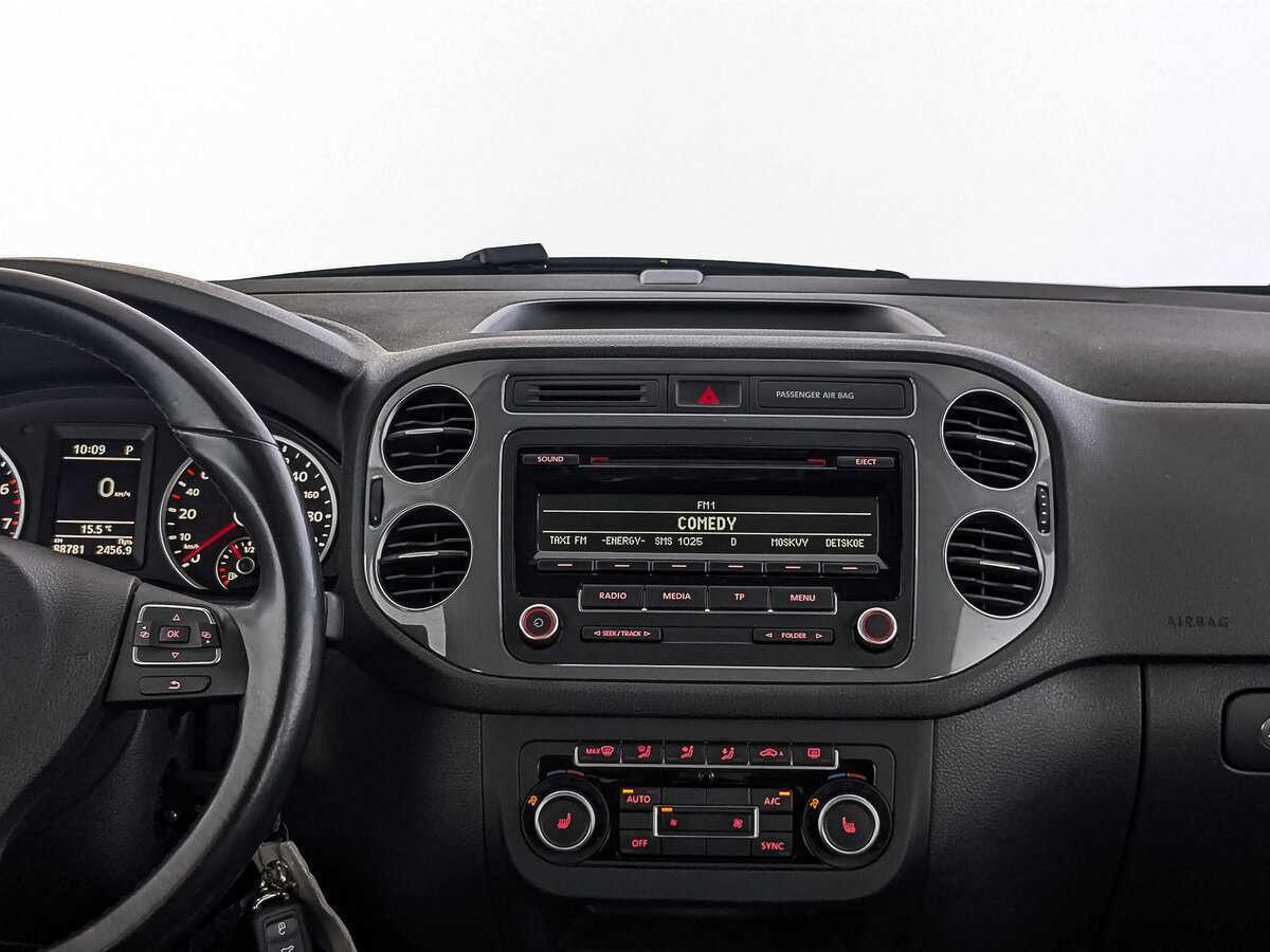 Купить Volkswagen Tiguan с пробегом. Фото: #16