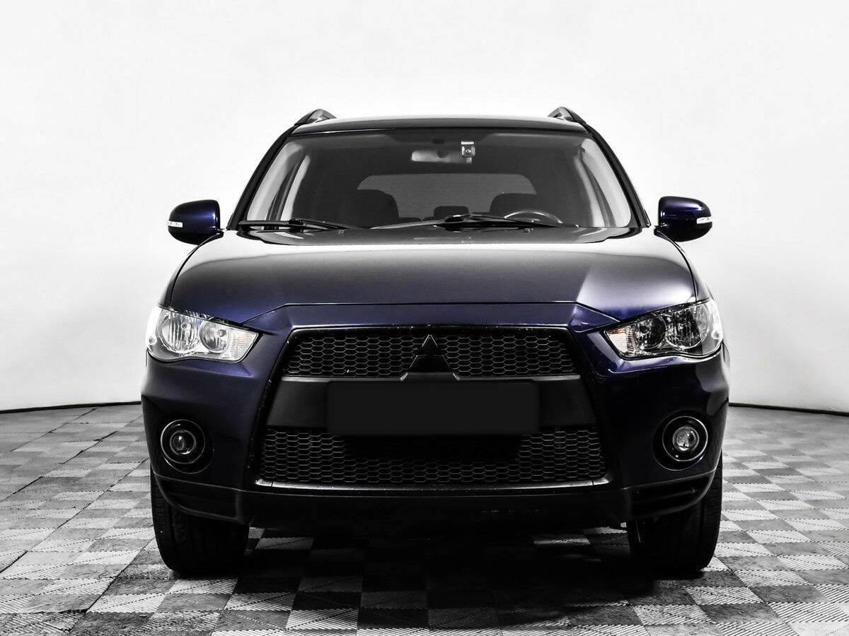 Купить Mitsubishi Outlander с пробегом. Фото: #1