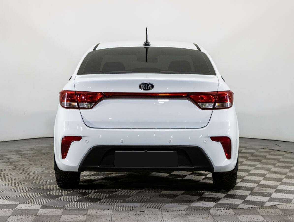 Купить Kia Rio с пробегом. Фото: #5
