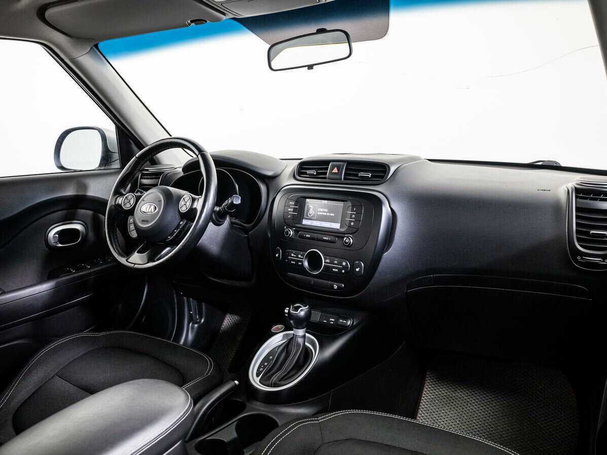 Купить Kia Soul с пробегом. Фото: #8