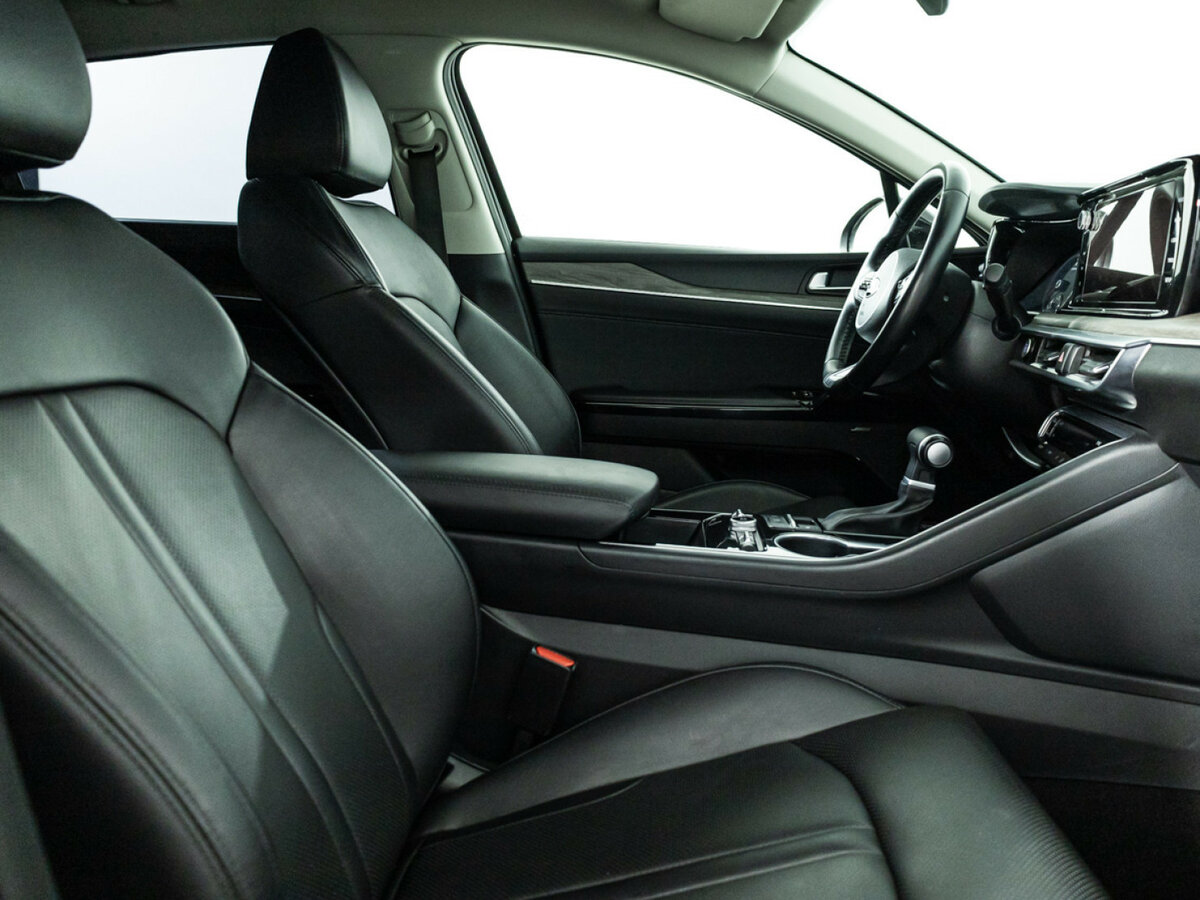 Купить Kia K5 с пробегом. Фото: #13