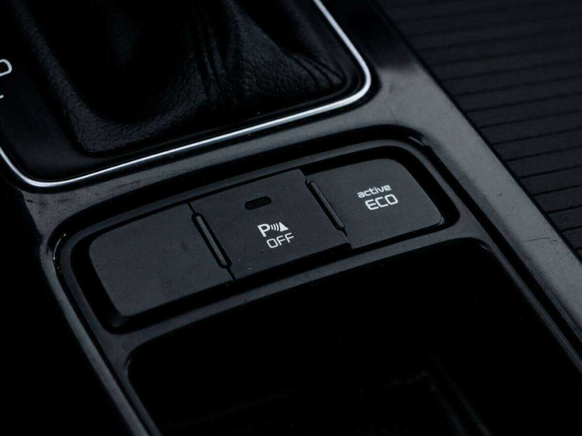 Купить Kia Sorento с пробегом. Фото: #13