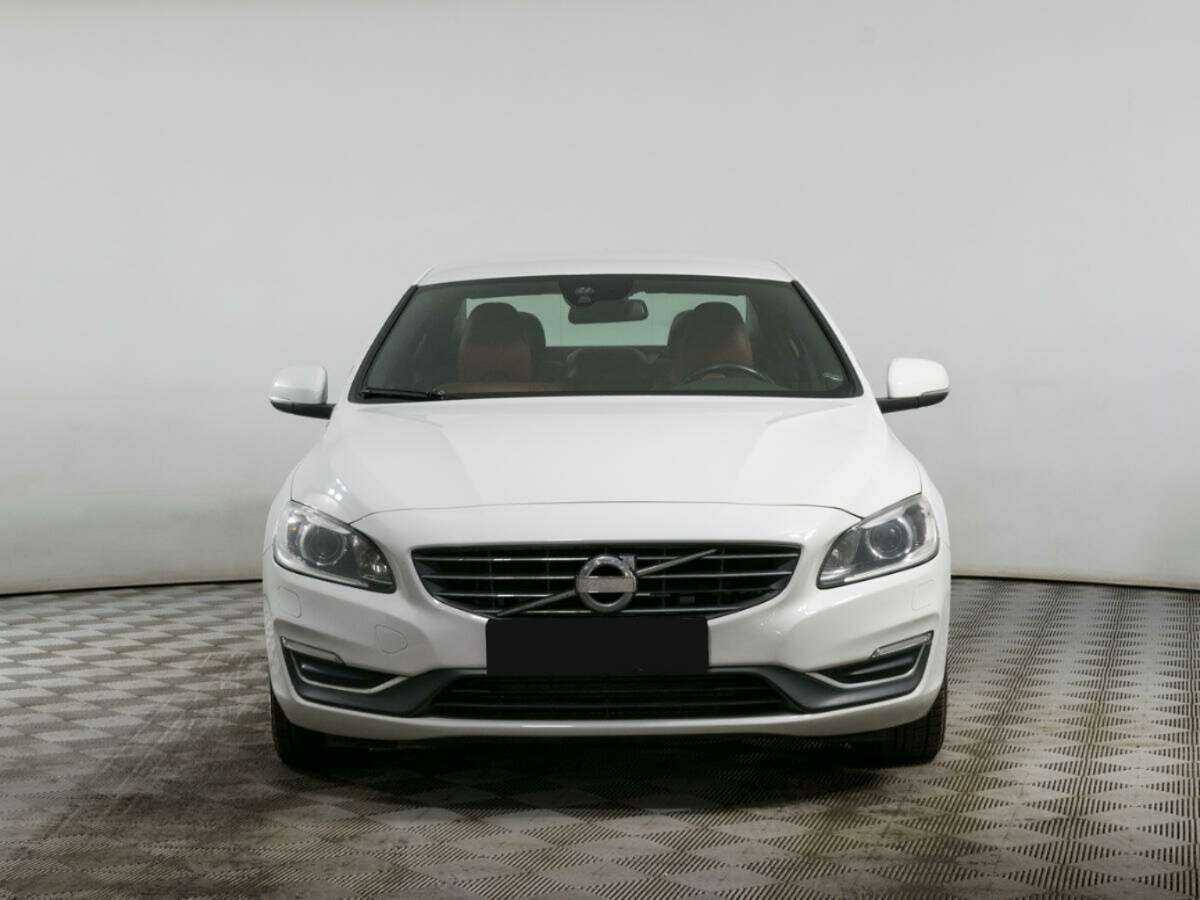 Купить Volvo S60 с пробегом. Фото: #1