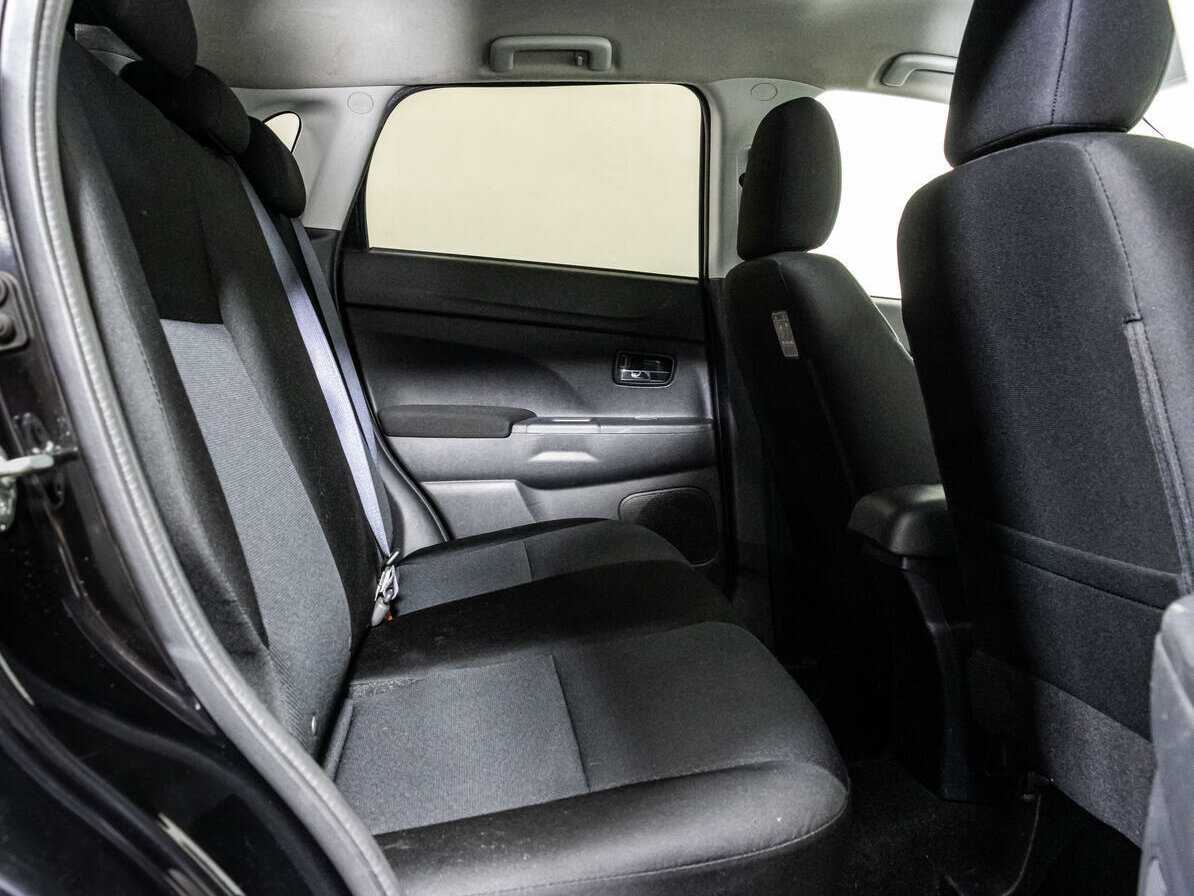 Купить Mitsubishi ASX с пробегом. Фото: #11