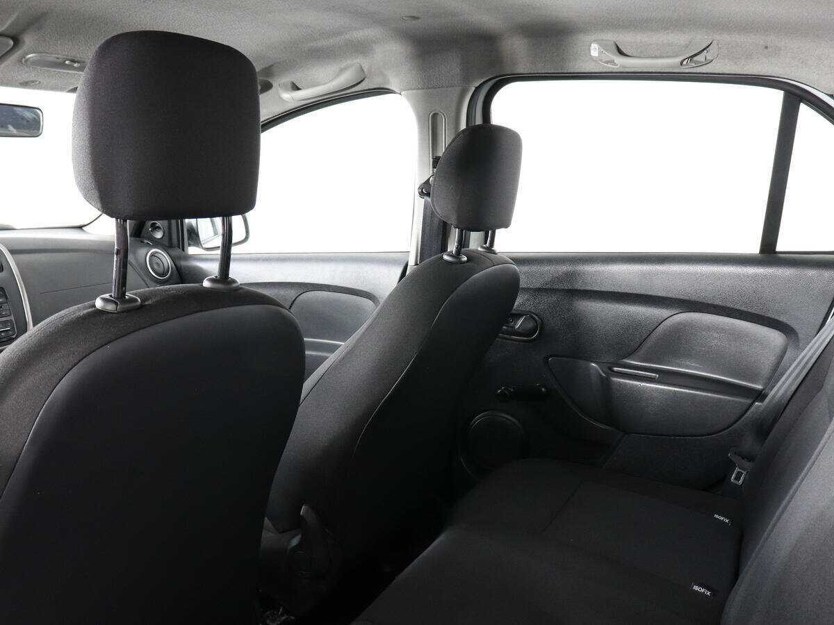 Купить Renault Logan с пробегом. Фото: #7