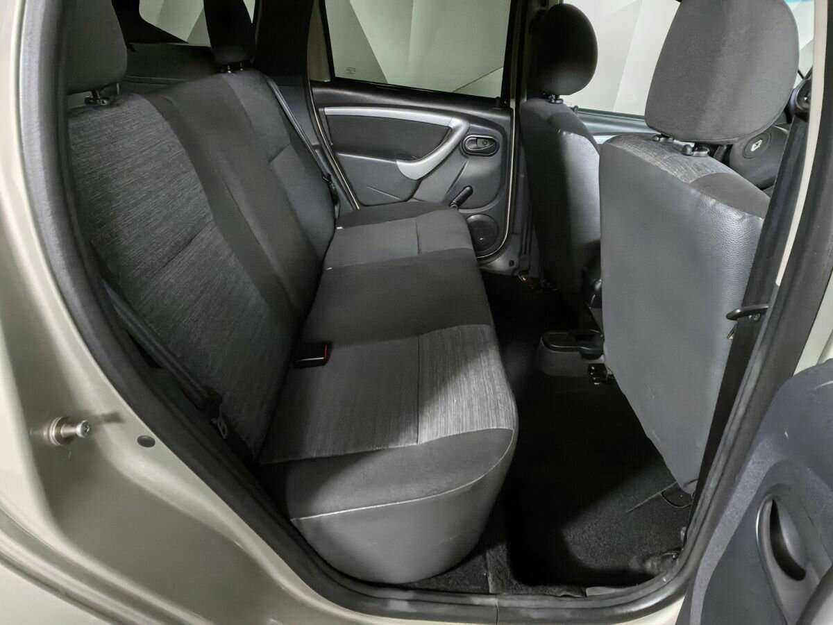 Купить Renault Duster с пробегом. Фото: #11