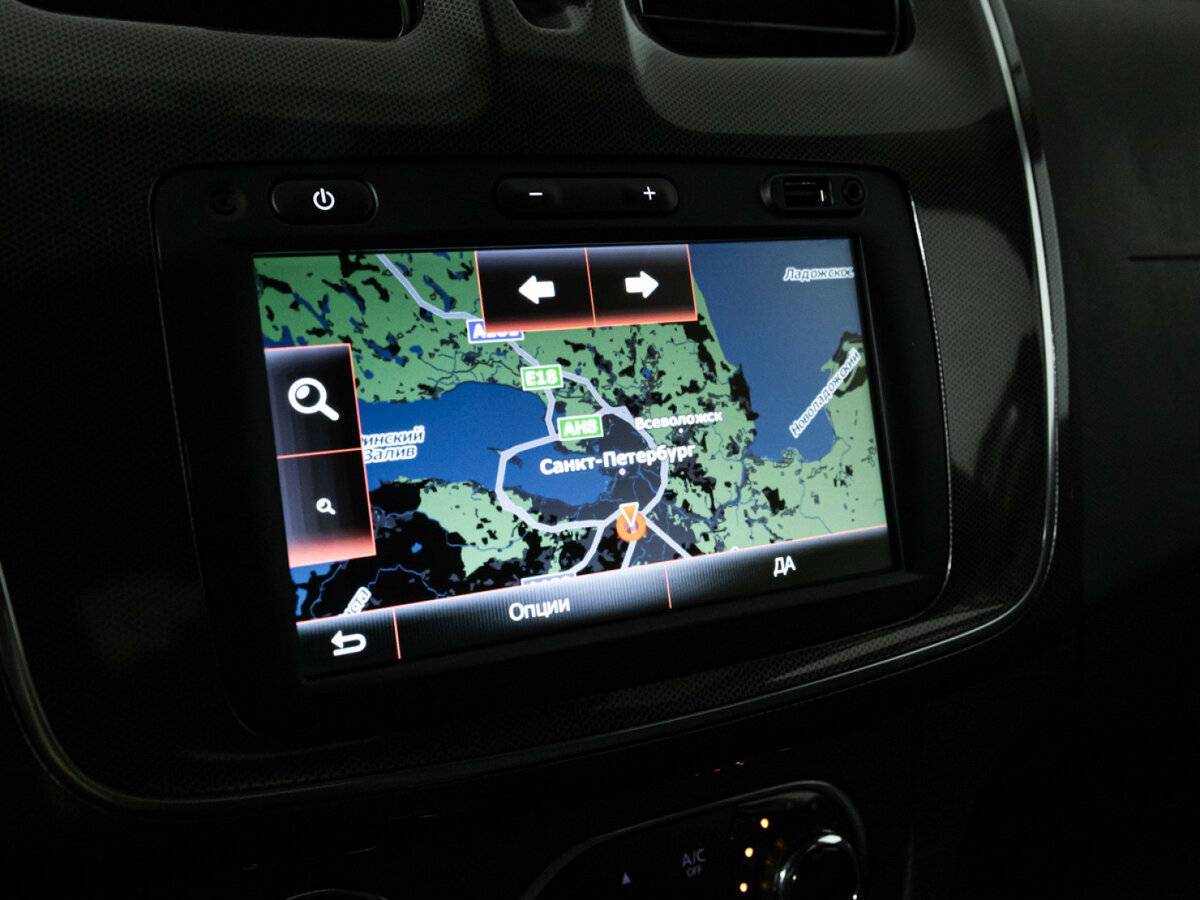 Купить Renault Sandero с пробегом. Фото: #32