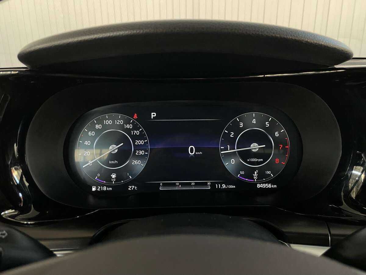 Купить Kia K5 с пробегом. Фото: #11