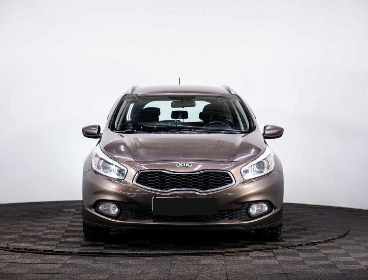 Купить Kia Ceed с пробегом. Фото: #1