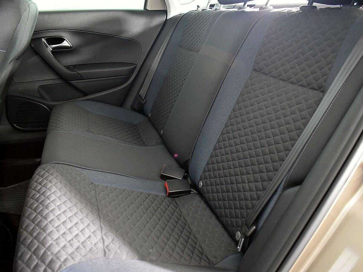 Купить Volkswagen Polo с пробегом. Фото: #8