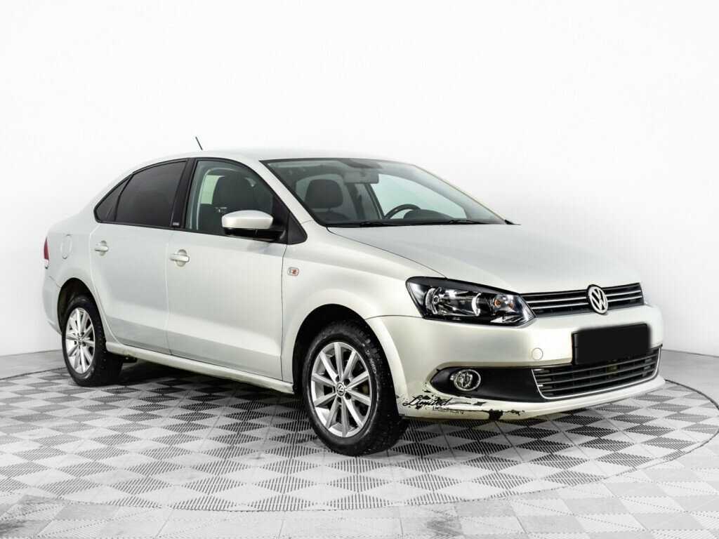 Купить Volkswagen Polo с пробегом. Фото: #2