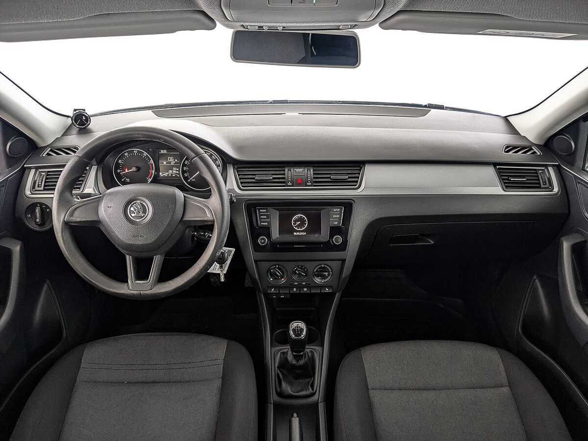 Купить Skoda Rapid с пробегом. Фото: #11
