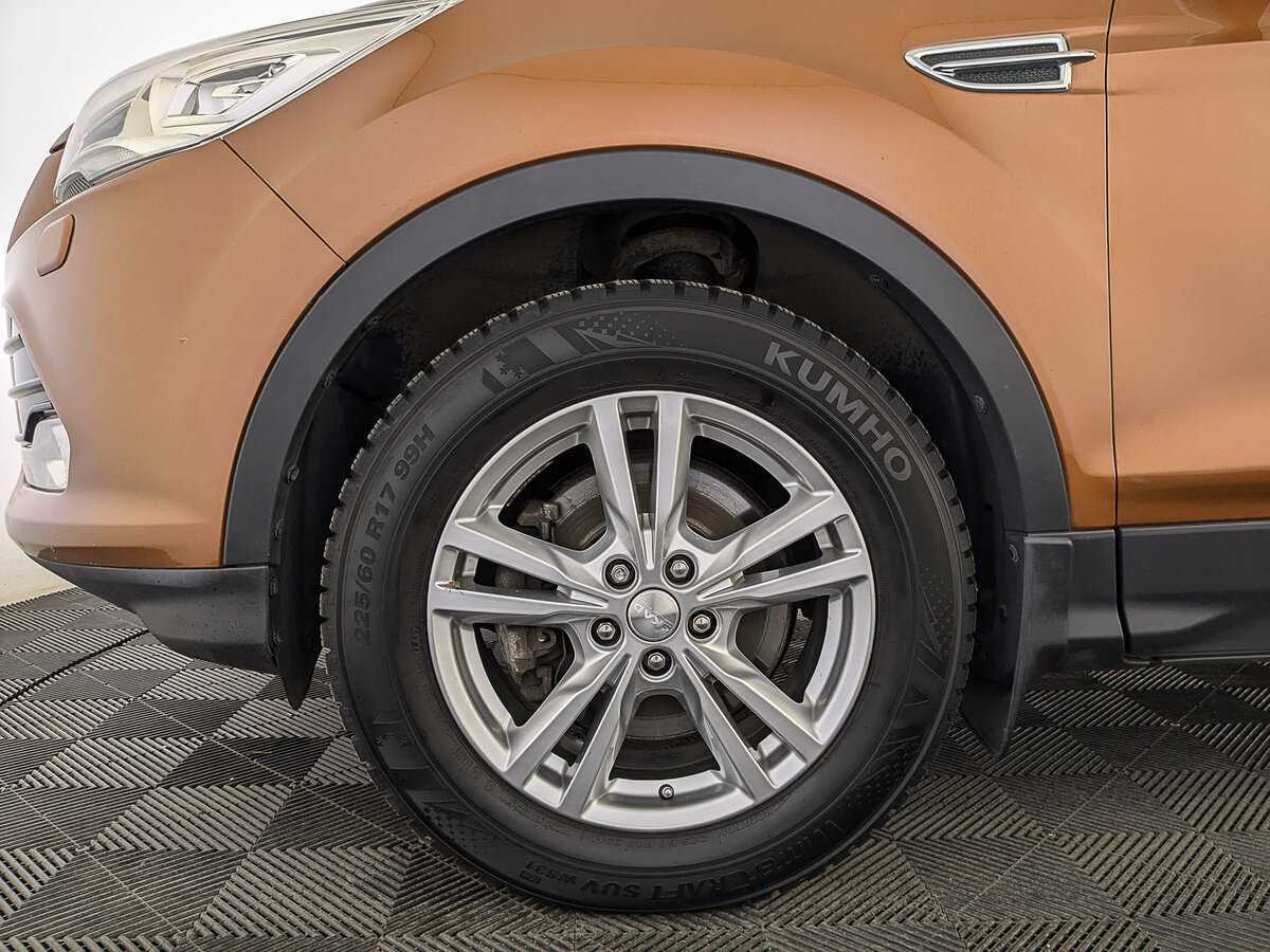 Купить Ford Kuga с пробегом. Фото: #11