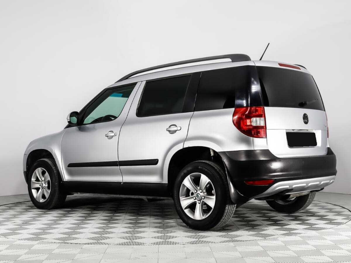 Купить Skoda Yeti с пробегом. Фото: #6