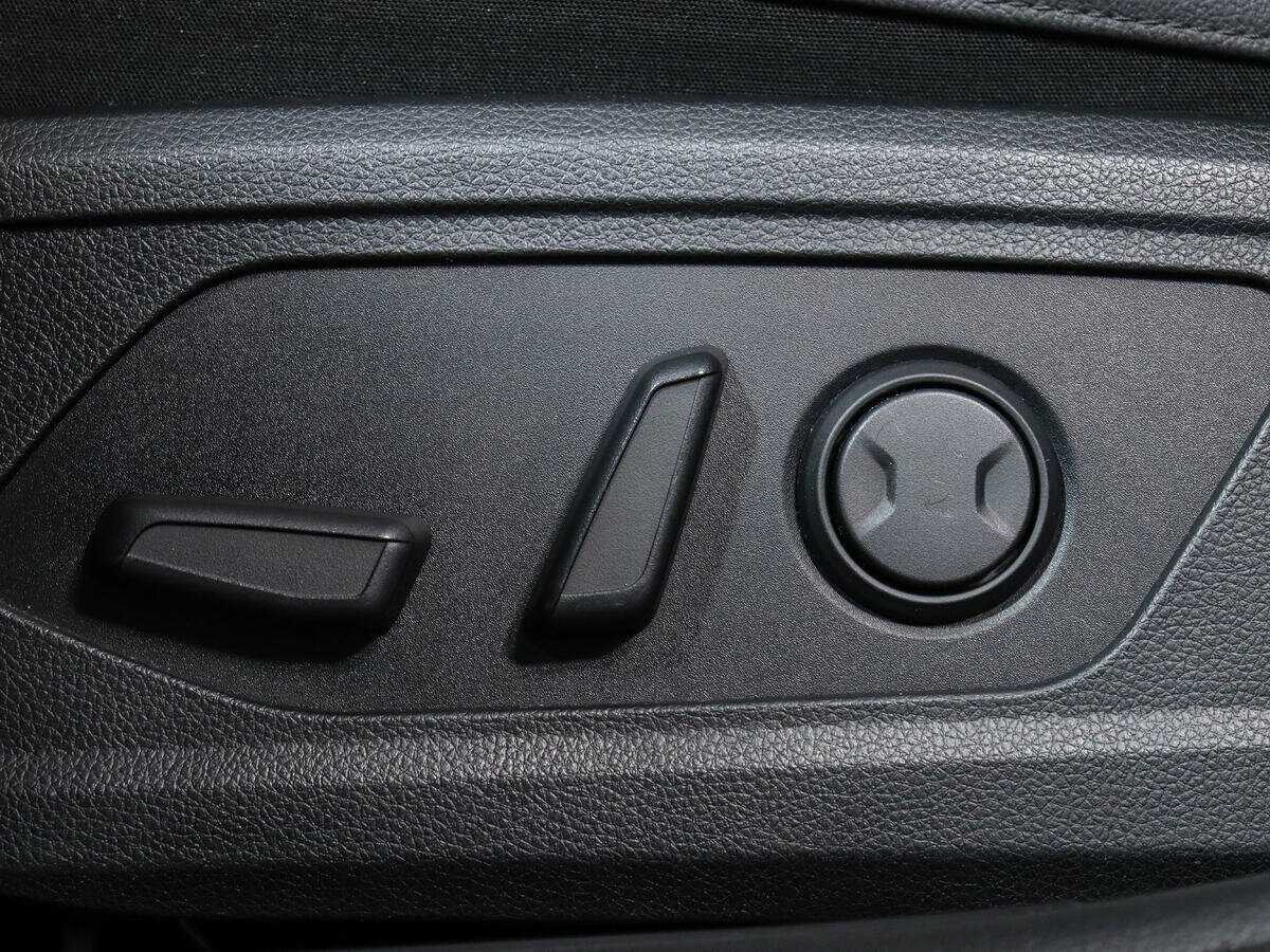 Купить Kia K5 с пробегом. Фото: #14