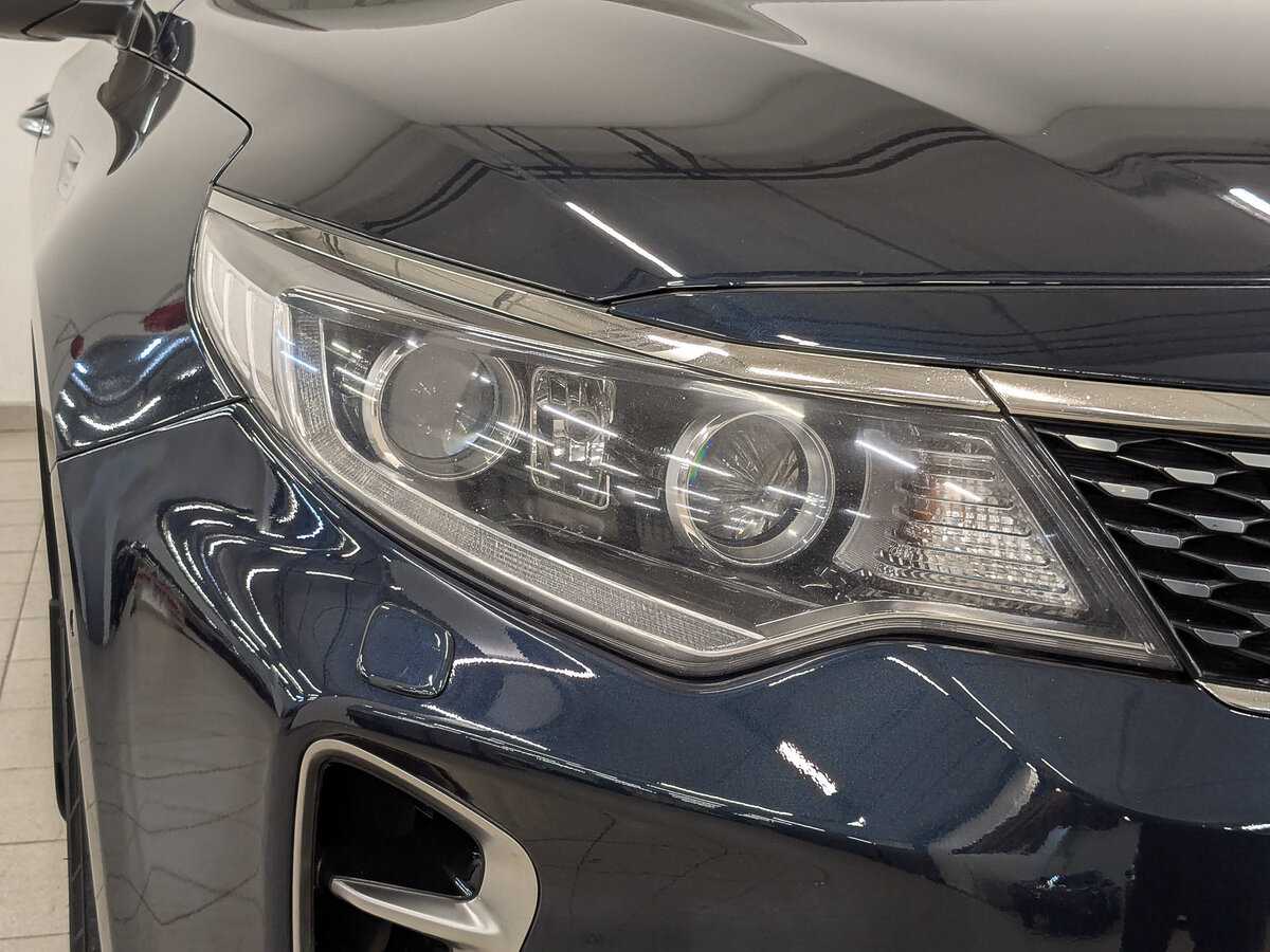 Купить Kia Optima с пробегом. Фото: #10