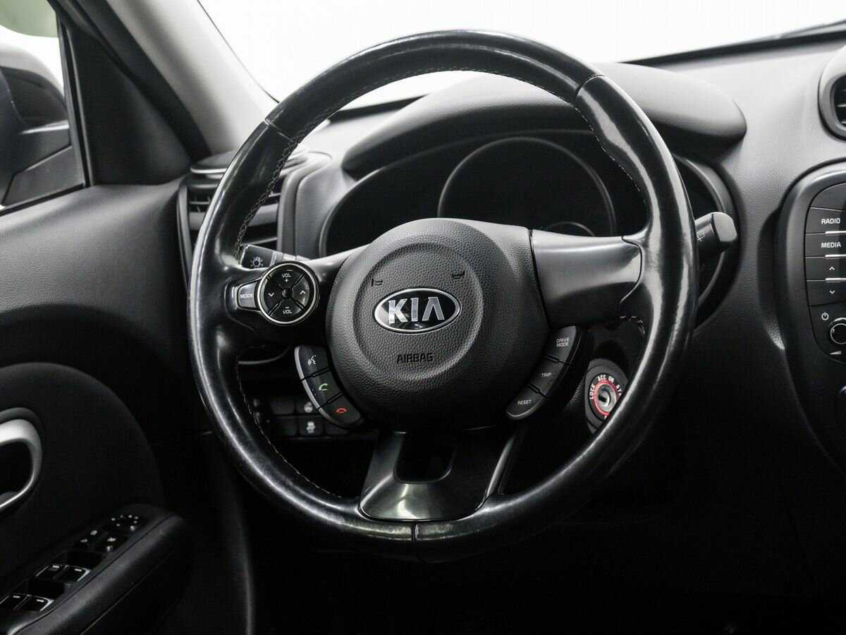 Купить Kia Soul с пробегом. Фото: #11