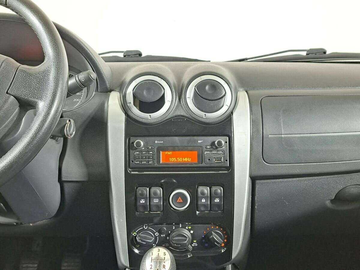 Купить Lada (ВАЗ) Largus с пробегом. Фото: #12