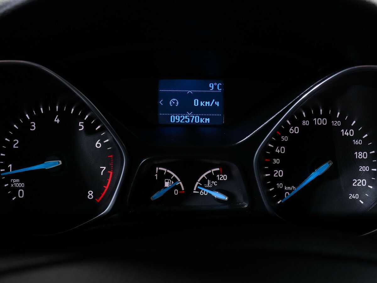 Купить Ford Focus с пробегом. Фото: #10