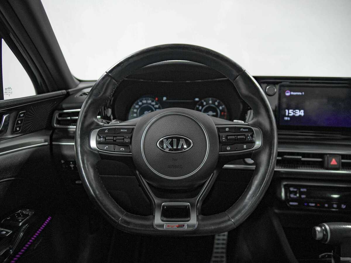 Купить Kia K5 с пробегом. Фото: #9