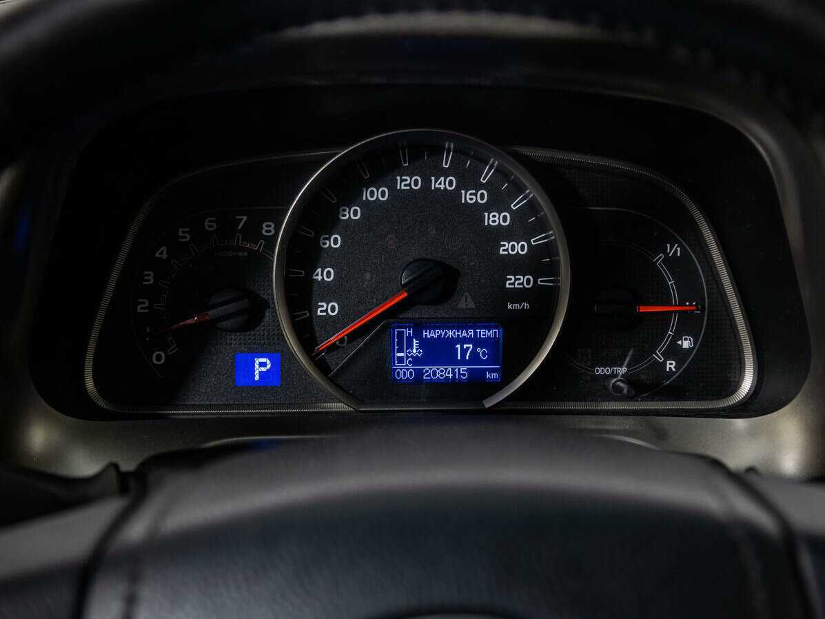 Купить Toyota RAV4 с пробегом. Фото: #10