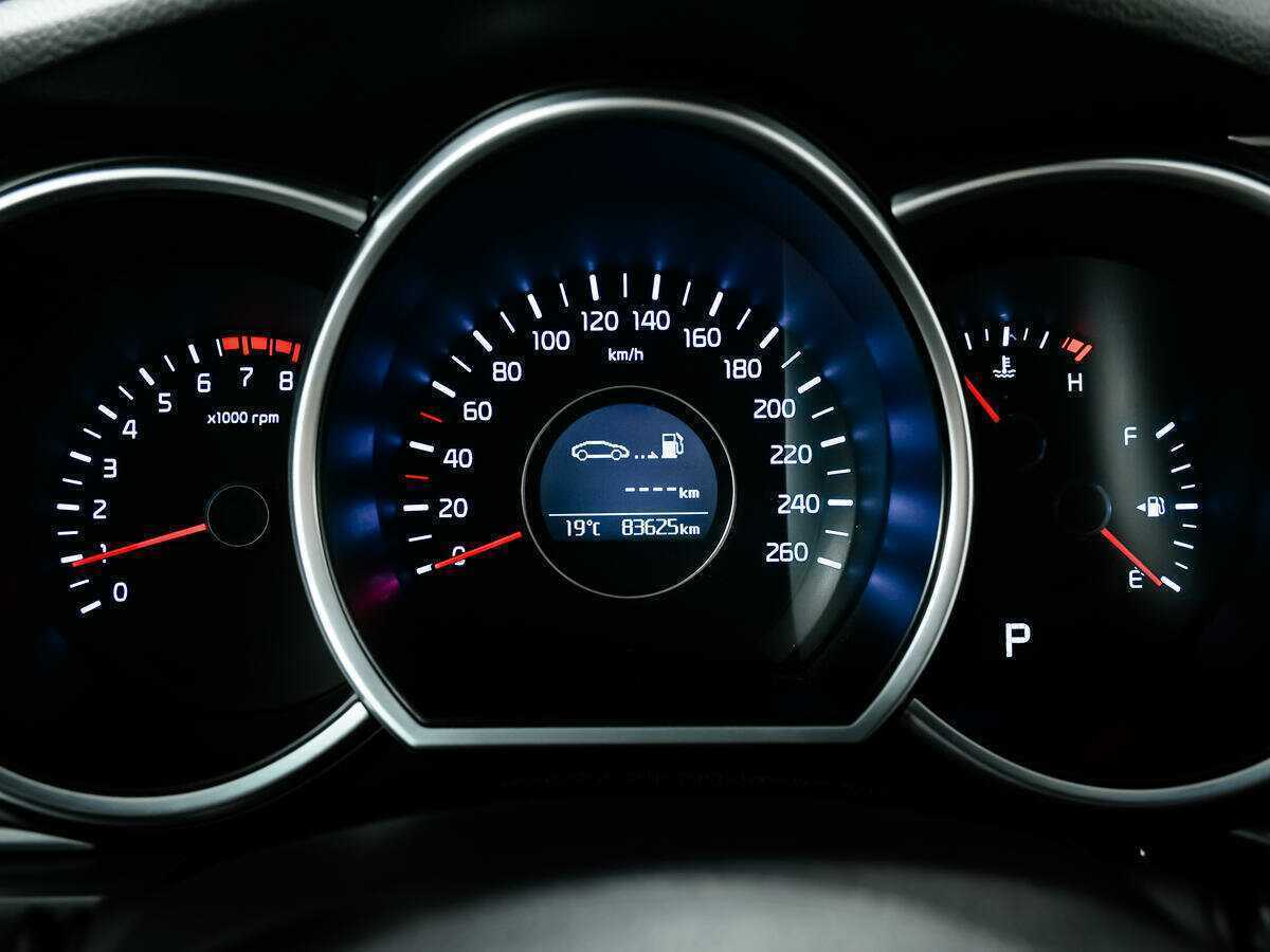 Купить Kia Optima с пробегом. Фото: #9