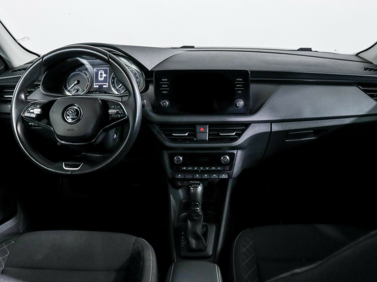 Купить Skoda Rapid с пробегом. Фото: #9