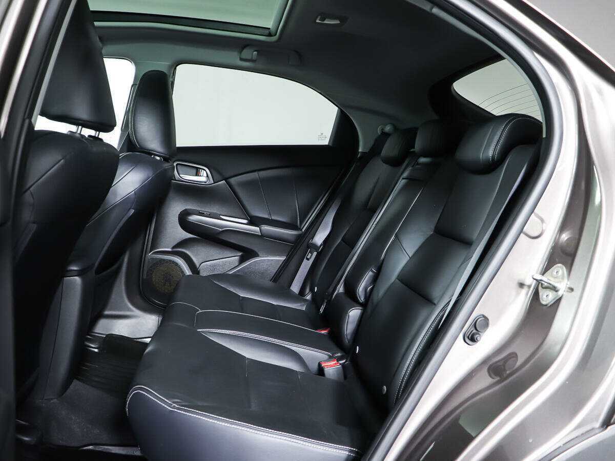 Купить Honda Civic с пробегом. Фото: #9