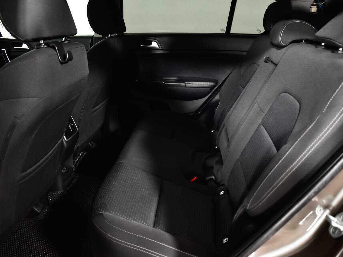Купить Kia Sportage с пробегом. Фото: #9