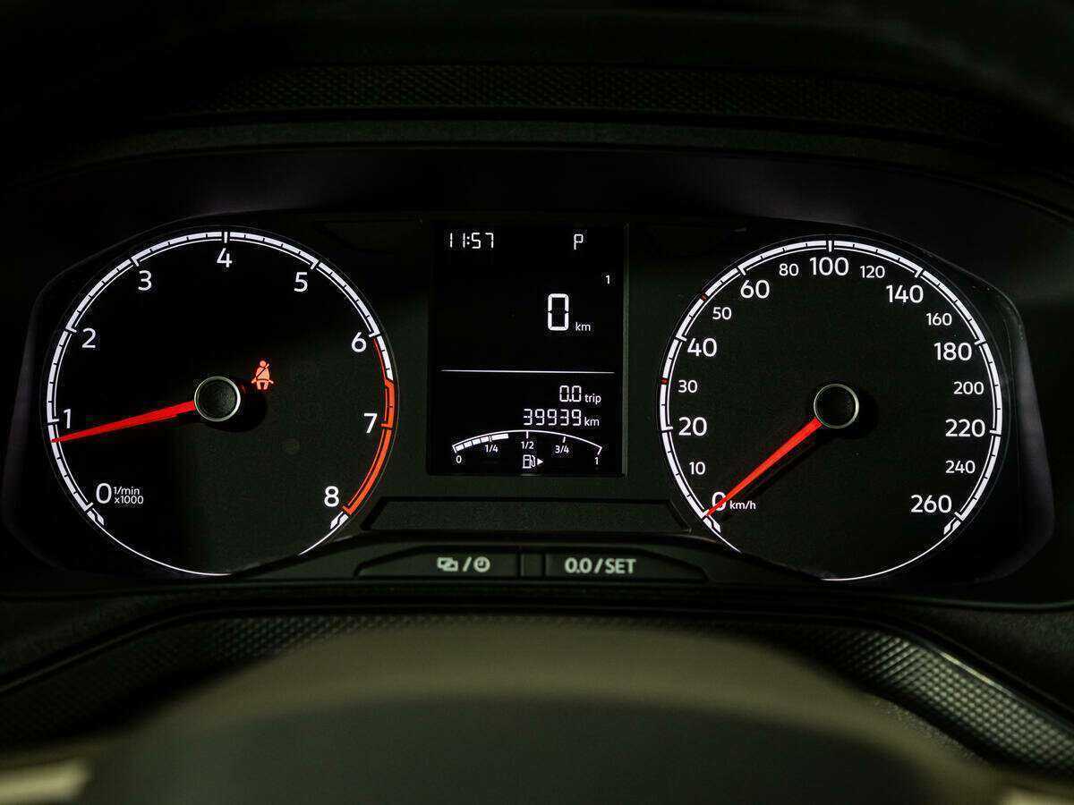 Купить Volkswagen Polo с пробегом. Фото: #11