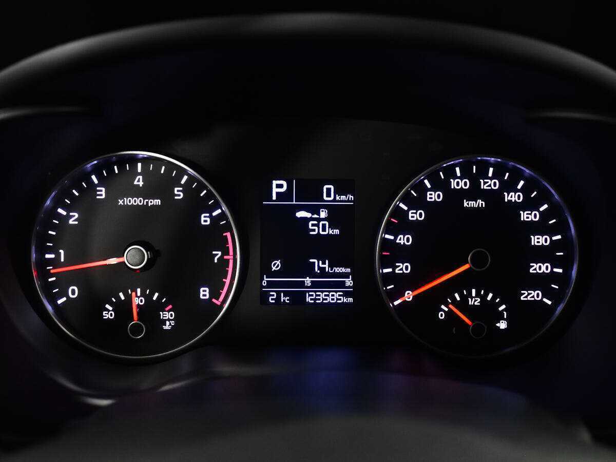 Купить Kia Rio с пробегом. Фото: #10